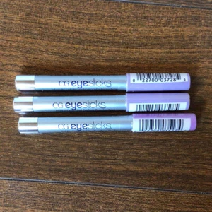 3x Cover Girl CG Eyeslicks Shadow - Sheer Shiver 308 & Purple Freeze 415 NEW - Picture 1 of 2