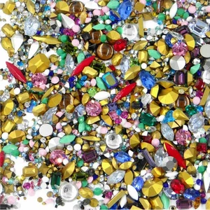ST8: 8 Gramm Set (ca. 400 Strasssteine) MIX Swarovski und Vintage - Bild 1 von 6