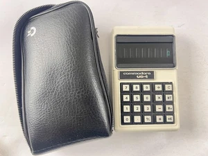 Calculadora vintage Commodore US-4 VFD 8 dígitos hecha en Japón con estuche probado - Imagen 1 de 18