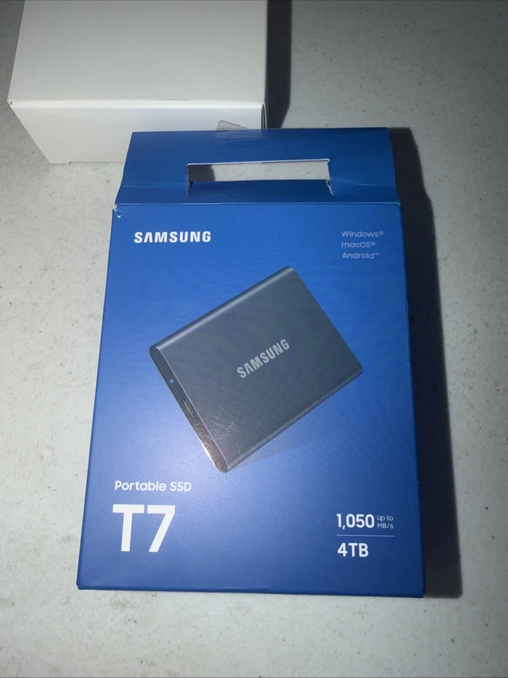 Samsung T7 Portable SSD 4TB, 1050MB/S External. - Open Box - Image 1 of 4