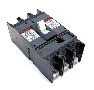 General Electric SGLA34AT0600 3 Pole 600 Amp 480 Vac Circuit Breaker - Image 1 of 4