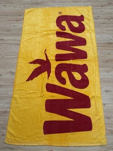 WAWA CLASSIC SPELLOUT LOGO CONVENIENCE STORE PROMO LARGE BEACH TOWEL EUC HOAGIE - Picture 1 of 3