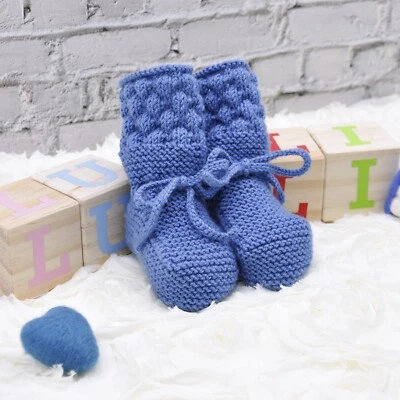 Patucos de punto para Bebé - HECHO A MANO - Imagen 1 de 4