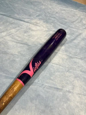 Bate Victus Pro Reserve APV Mase 23 33" 30 oz Foto 1 de 4