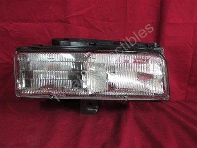 NOS OEM 1992 - 93 Buick LeSabre 1991 - 93 Park Avenue Headlamp Light Right Hand - Image 1 of 4