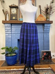 Vintage 1960 Pendleton 100% Wool Plaid Purple Pleated Long Skirt 14 Academia 30” - Picture 1 of 15