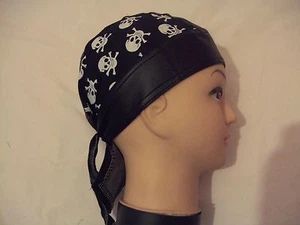 New Black with Medium Size Skulls and X Bones PU &Cotton Shaped Bandana/Zandana - Picture 1 of 2