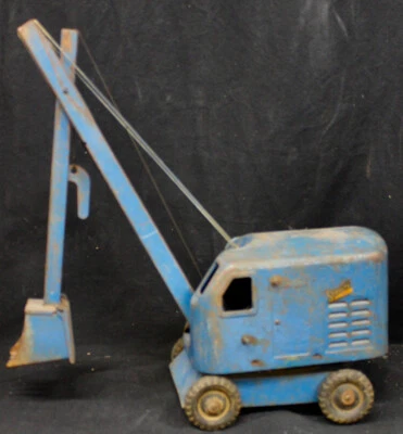 Original Vintage Structo Toys Steam Shovel Pressed Steel - Image 1 of 4