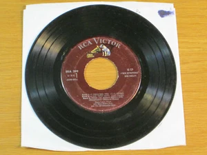 CHRISTMAS 45 RPM EP- MARIO LANZA - RCA ERA 289 - "O CHRISTMAS TREE" + 4 MORE - Picture 1 of 2