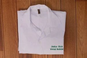 Abrigo médico bordado personalizado Pon tu nombre S-2XL UniSex - Imagen 1 de 8