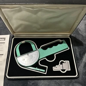 Lange Skinfold Caliper with Calibration Block,Hard Case, Instrucion Manual - Picture 1 of 12