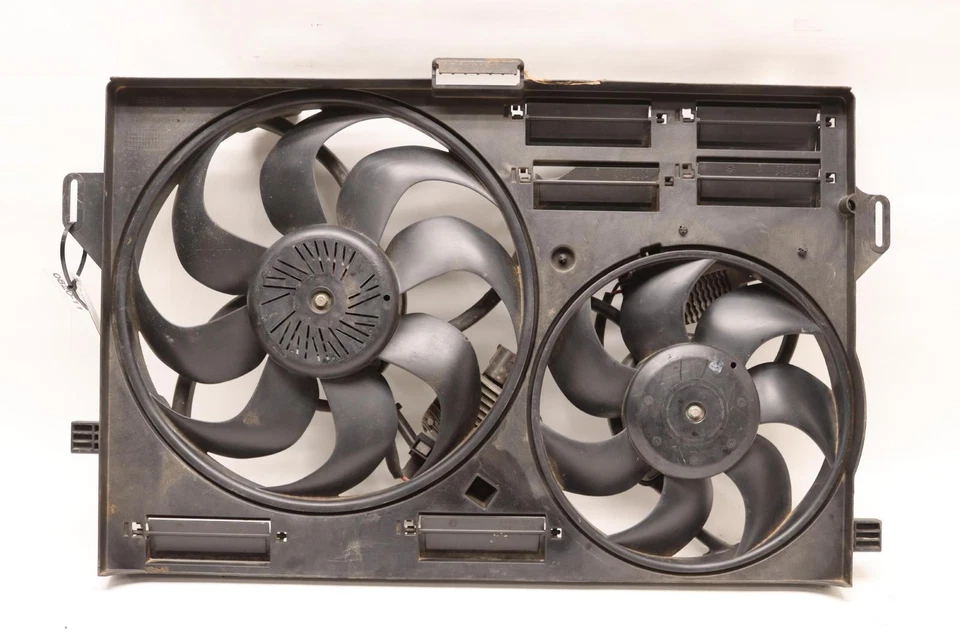 2011 ASTON MARTIN V8 VANTAGE 4.7L ENGINE RADIATOR COOLING FAN MOTOR ASSEMBLY OEM - Image 1 of 4