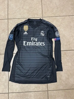 Real Madrid Courtois Belgium 8 Goalkeeper Player Issue CLJersey Football Shirt - Image 1 of 4