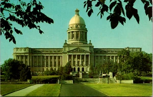 Postcard Frankfort Kentucky State Capitol Building Vintage c1950s Unposted - Picture 1 of 2