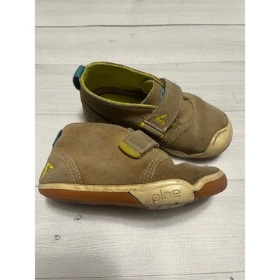Zapatos PLAE Lou Gamuza Tostado Niños Talla 7.5 Foto 1 de 4