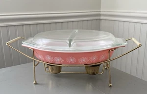 Pyrex MCM PINK DAISY Oval Divided Casserole Serving Dish 1.5 Qt with Stand - Picture 1 of 13