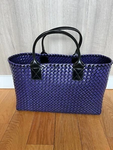 BOTTEGA VENETA CABAT Purple Intrecciato Patent Leather Tote Bag - Picture 1 of 10