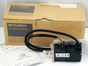 Mitsubishi AC Servo Motor 51V 0.9A HC-KFS053K - Picture 1 of 9
