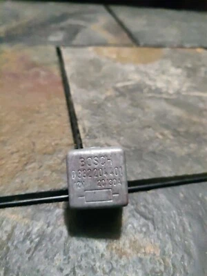 BMW E30 Relay 325 325e 325i 325is 325ic 325ix 318i 318is  0 332 204 401    - Image 1 of 3