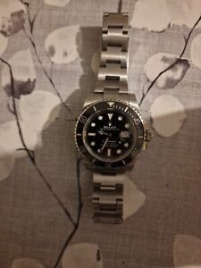 Rolex Submariner Men's Black Watch - 116610 LN 2019 S/No 9690J6D7