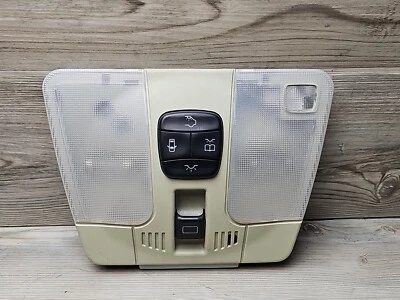 1998 - 2003 Mercedes W210 E320 E430 Dome Light w/Sunroof OVERHEAD A2088201901  - Image 1 of 4