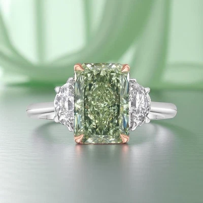 950 Platinum Ring IGI Emerald 3.1 Carat Lab Grown  Fancy Green Diamond - Image 1 of 4