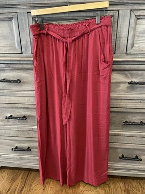 Lularoe Dianne Paper Bag Wide Leg Pant Retail $48 - Image 1 of 4