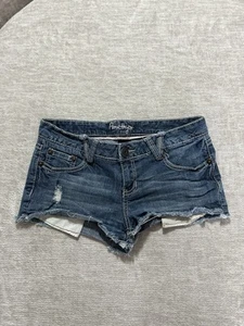 Amethyst jeans Woman's cut off shorts Size 9 embroidered - Picture 1 of 3