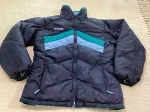 Columbia Reversible Girl’s Insulated Winter Coat Sz 18/20 - Picture 1 of 6