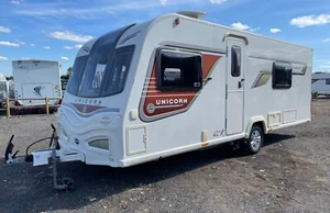 BAILEY UNICORN CADIZ, 4 BERTH, SINGLE BEDS, TOURING CARAVAN, MOTOR MOVER +AWNING - Picture 1 of 23