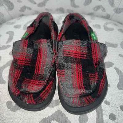 Sapatos masculinos de flanela preto/vermelho Sanuk 11 - Imagem 1 de 4