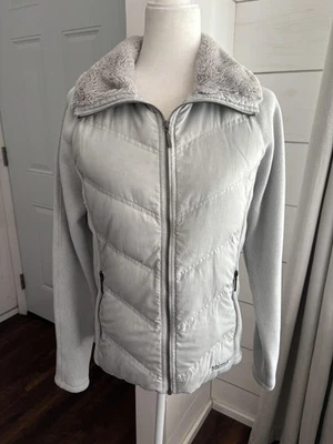 Chaqueta Marmot para mujer gris medio 700 relleno forrado de lana abrigo acolchado híbrido Foto 1 de 4