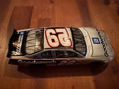 Kevin Harvick #29 Goodwrench Service 2002 NASCAR 1:24 diecast Foto 1 de 4