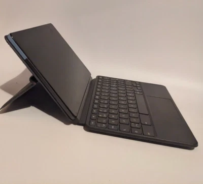 Lenovo IdeaPad Duet Chromebook (10.1”, 4GB RAM, 128GB SSD) *Cracked* - Image 1 of 4