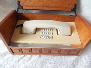 AT&T Push Button Phone - In Stunning OAK Box - MCM EXECUTIVE - WORKS - Picture 1 of 5