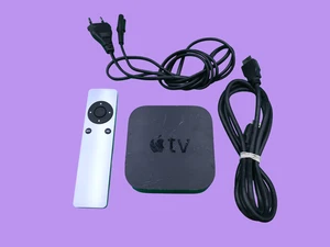 Apple TV A1842 32GB 4K Ultra HD Streaming with Remote and Accessories, Worn - Picture 1 of 7