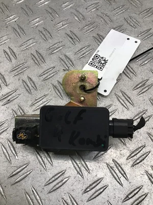 686076 686076 Centralina ESP VW Golf IV Variant (1J) 1J1907637A 1J1907637A - Immagine 1 di 2