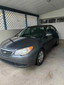 2009 Hyundai Elantra for sale. 317,000KM but still runs great! - Picture 1 of 2