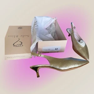 Sole Bliss Kara Gold Leather Slingback Low Heels Womens Sz 11 US 42 New NIB $315 - Picture 1 of 16
