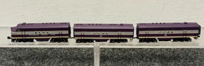 Micro-Trains N Scale Atlantic Coast Line EMD FT A/B/B  Set w/ESU DCC & Sound - Image 1 of 4