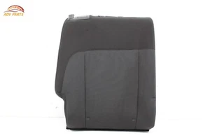 ALMOHADILLA SUPERIOR ASIENTO LADO PASAJERO TRASERO DERECHO HYUNDAI KONA OEM 2024 đź’Ž - Imagen 1 de 8