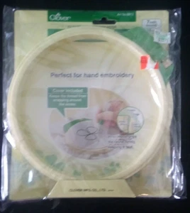 NEW CLOVER EMBROIDERY HOOP 7 INCH ROUND PERFECT FOR HAND EMBROIDERY - Picture 1 of 2