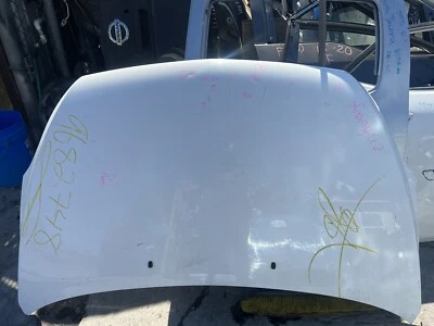 2007 2008 2009 10 Hyundai Entourage - Hood Panel *** only for pick it up here in - Image 1 of 4