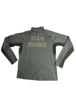 Nuevo con etiquetas Pullover Para Hombres Talla Mediana Brezo Asfalto Team Brooks Dash 1/2 Cremallera Absorbente Foto 1 de 4