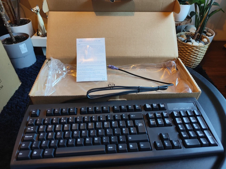 Chicony KB-2976 Wired Keyboard QWERTY Retro Classic BNIB FREE UK POSTAGE  - Image 1 of 3