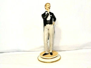 Capodimonte Mode Liberty anno 1920 Sandro Maggiori Art Deco Man porcelain 1983 - Picture 1 of 12