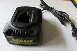 GENUINE DEWALT  7.2 to 18 VOLT BATTERY CHARGER -- DW9116 - Picture 1 of 7