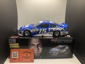 Clint Bowyer #15 PEAK Antifreeze 2014 Toyota Camry 1/24 NASCAR Diecast - Picture 1 of 22