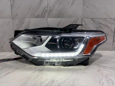 CHEVROLET TRAVERSE 2018-2021 MONTAJE DE FAROS OEM LÁMPARA DE XENÓN LADO DEL CONDUCTOR IZQUIERDO Foto 1 de 4