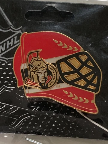 NHL Hockey Ottawa Senators Goalie Helmet Lapel Pin Cover